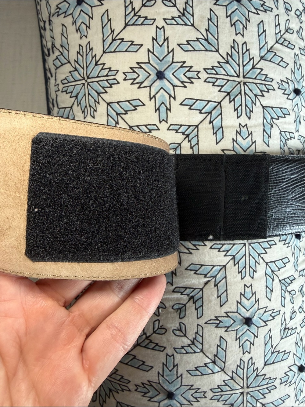 Vintage Donna Karan New York Wide Leather Belt Embossed Waist Belt L - Picture 3 of 6